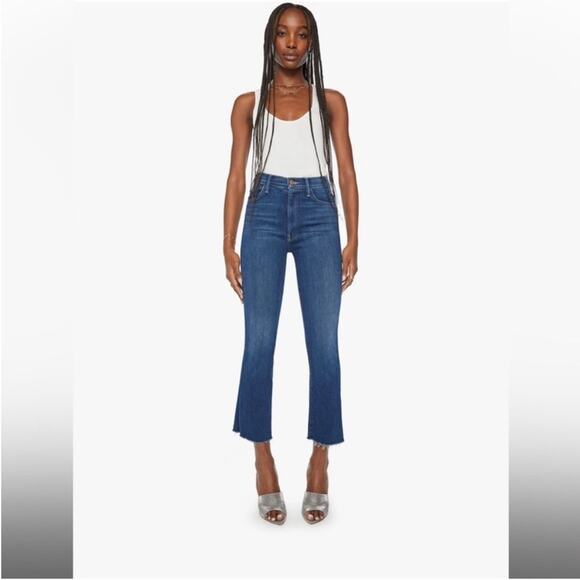 Mother Hustler Ankle Fray Home Movies - Picture 2 of 8